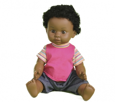Muñeco con rasgos africanos