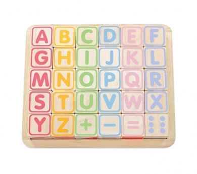 Cubs amb lletres, puzle, números i figures