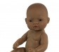 Muñeco bebé sexuado rasgos latinoamericanos 32cm.