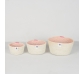 Conjunto de 3 cestos de yute con puntadas rosas