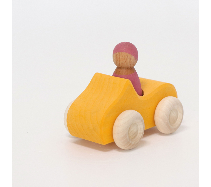 Cotxe groc de fusta petit