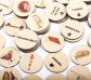 84 Fichas de madera de instrumentos musicales