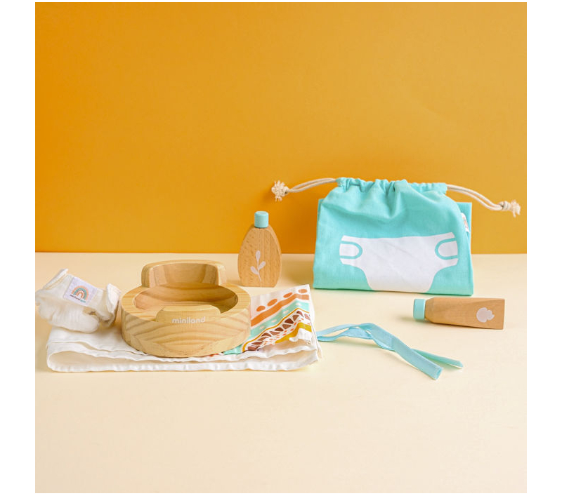 orinal pañal y productos de higiene para muñecas/os