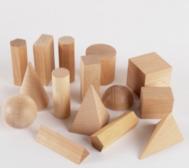 Sòlids geomètrics de fusta